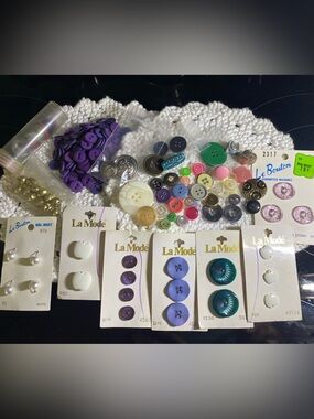 Vintage Button Craft Sewing Bundle